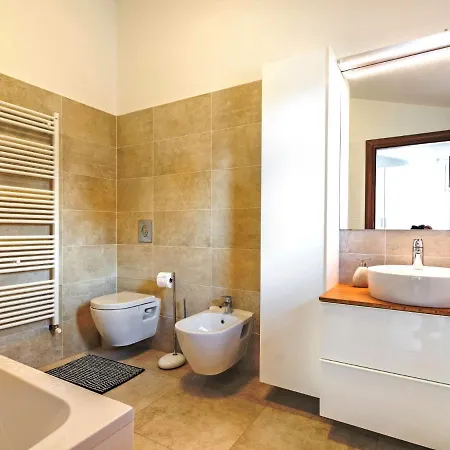 度假居 Jadran - Lbn310 By Interhome